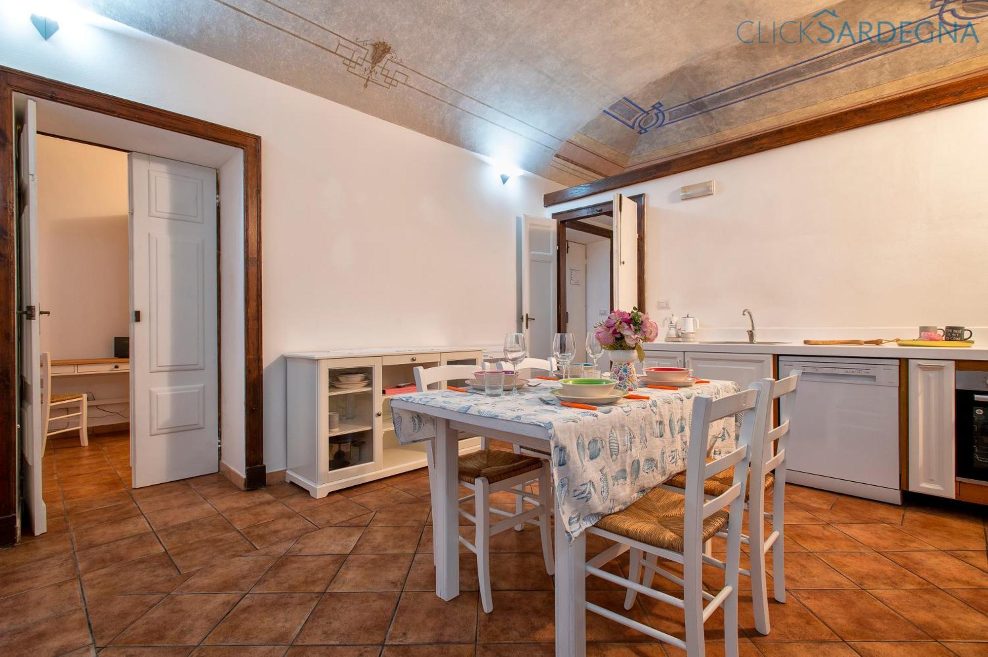 Carlo Alberto Apartment, Alghero Old Town, Near The Beach Екстериор снимка